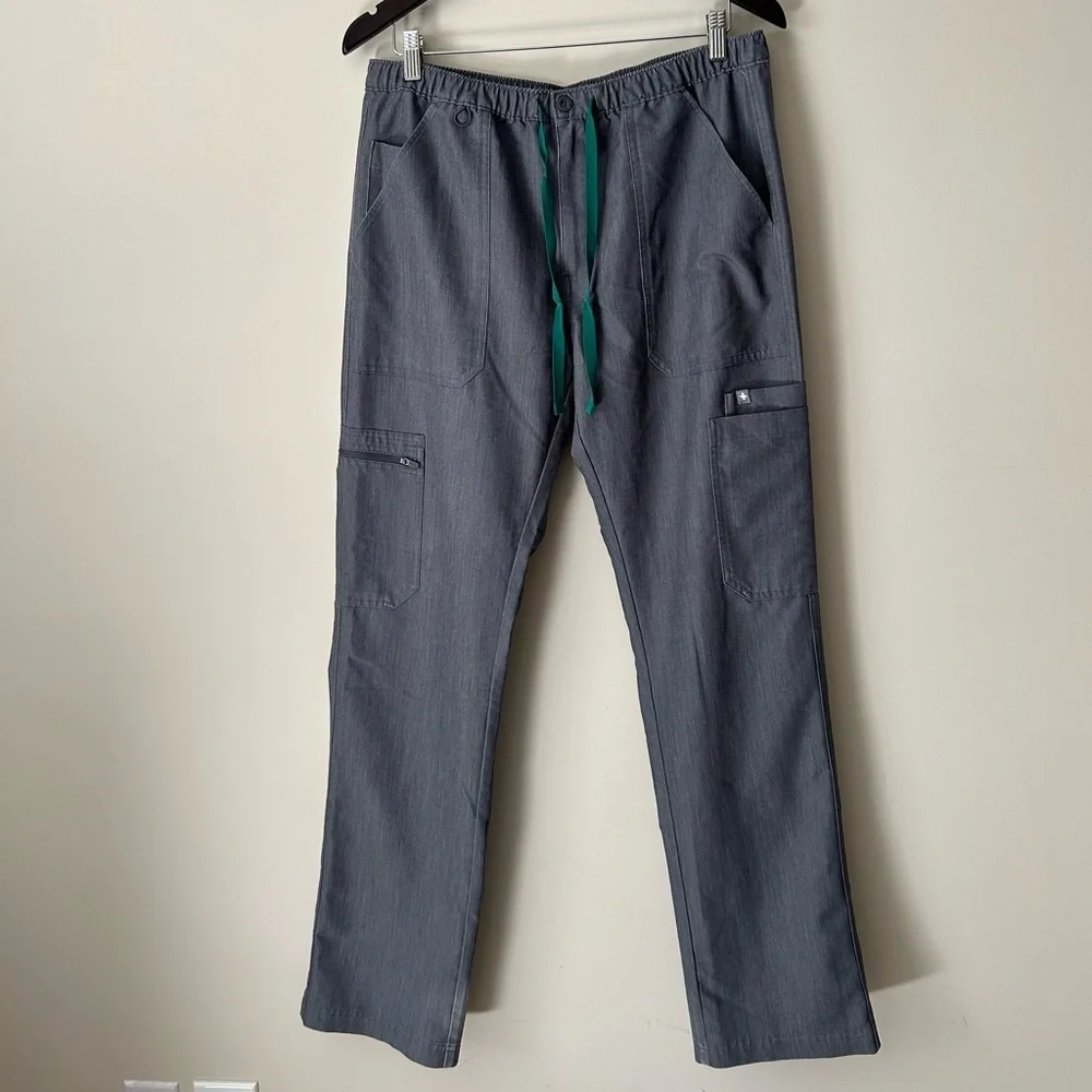 Figs Cairo Cargo Scrub Pants in Graphite Size Large